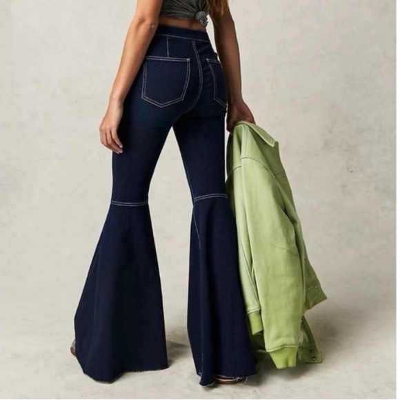 We The Free Just Float On High Rise Flare Jeans - Picture 3 of 8